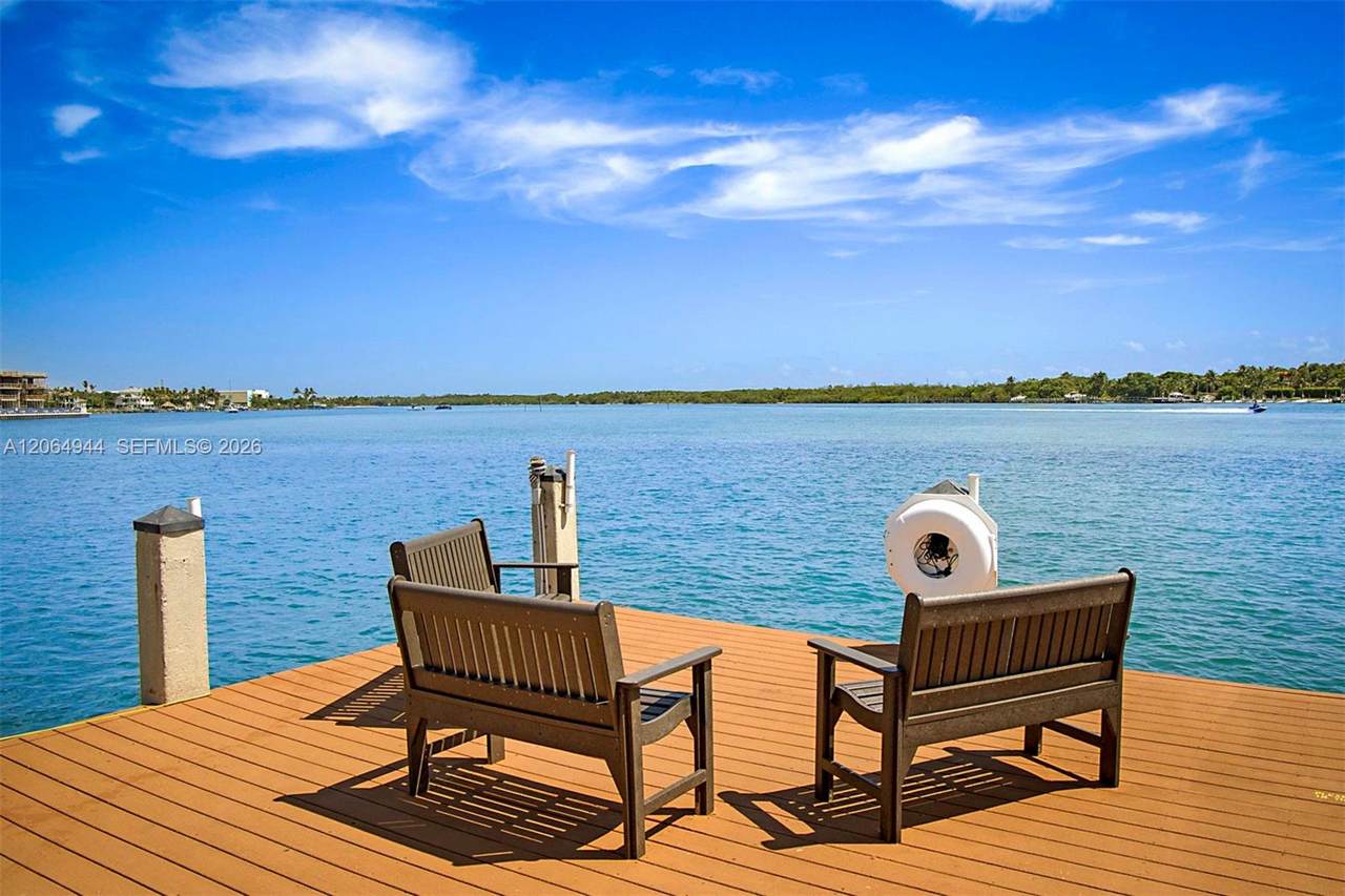 https://bt-photos.global.ssl.fastly.net/miami/1280_boomver_1_A12064944-2.jpg