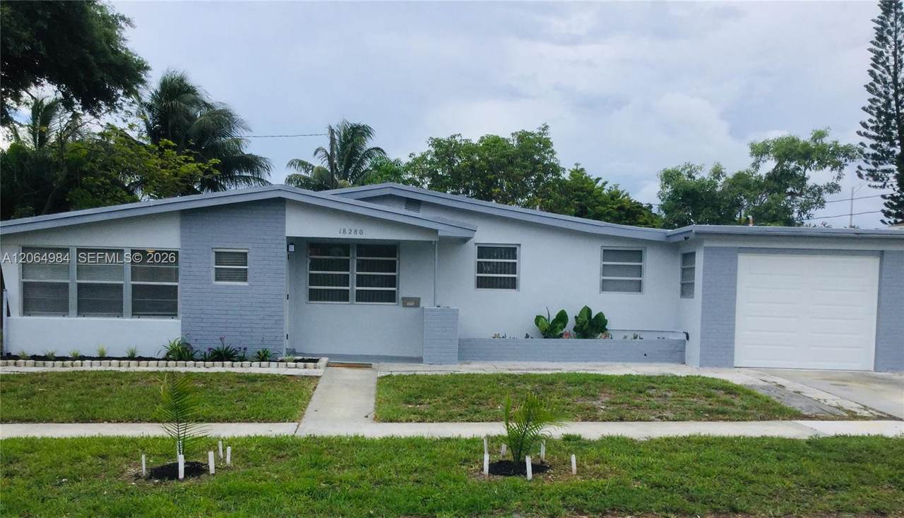 18280 Glades Dr - Photo 1