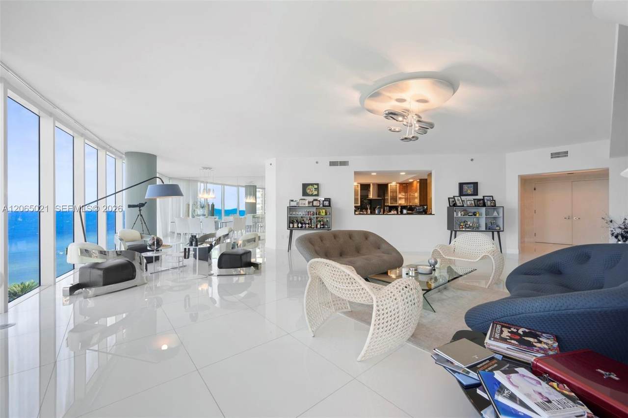https://bt-photos.global.ssl.fastly.net/miami/1280_boomver_1_A12065021-2.jpg