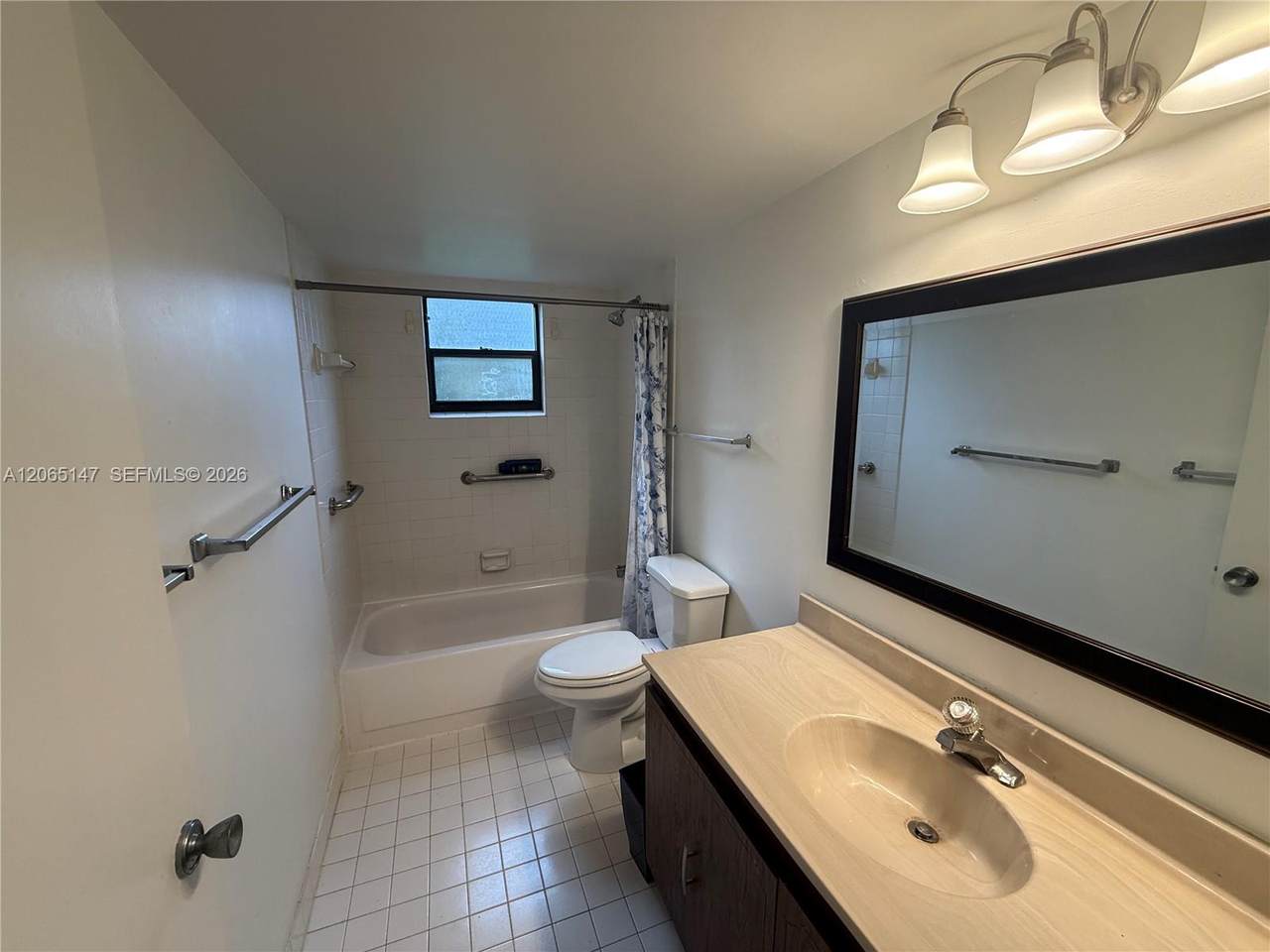 https://bt-photos.global.ssl.fastly.net/miami/1280_boomver_1_A12065147-2.jpg