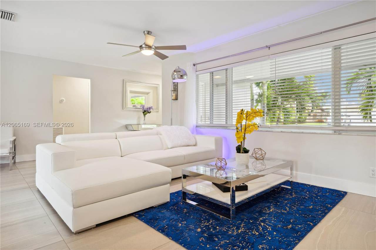 https://bt-photos.global.ssl.fastly.net/miami/1280_boomver_1_A12065169-2.jpg
