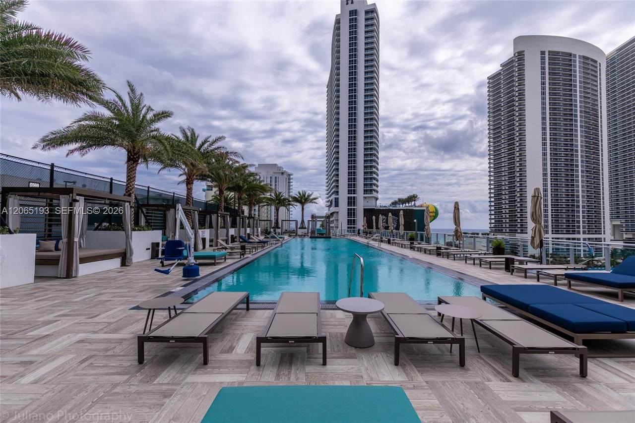 4010 Ocean Dr - Photo 1