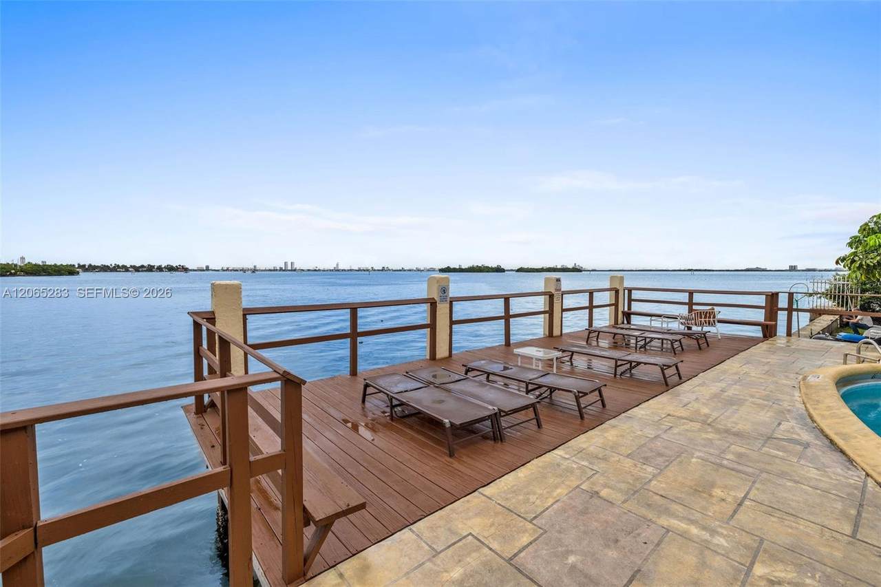 7845 Bayshore Ct - Photo 1