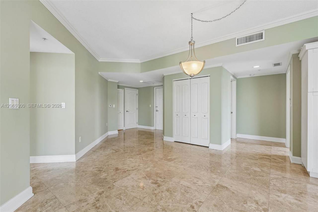https://bt-photos.global.ssl.fastly.net/miami/1280_boomver_1_A12065300-2.jpg
