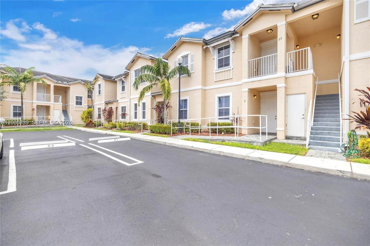 https://bt-photos.global.ssl.fastly.net/miami/1280_boomver_1_A12065739-2.jpg