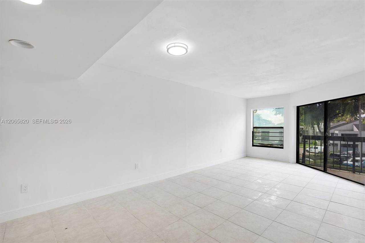 13255 88th Ln - Photo 1