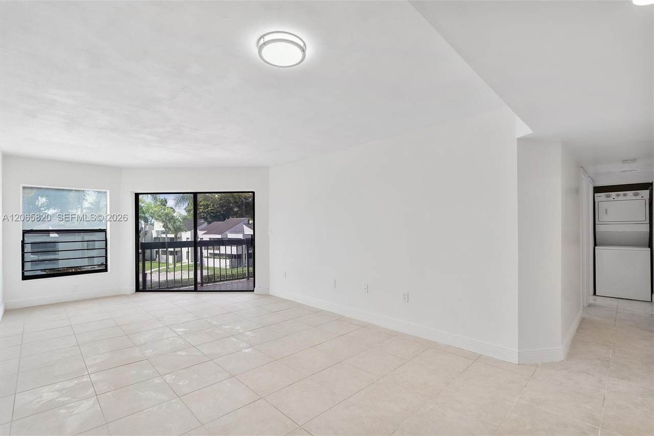 https://bt-photos.global.ssl.fastly.net/miami/1280_boomver_1_A12065820-2.jpg