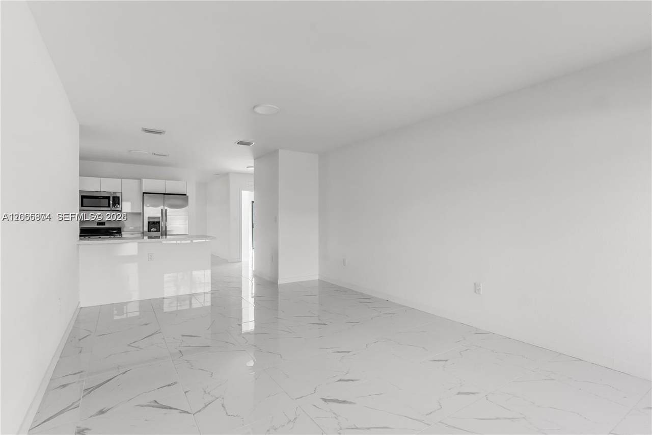 https://bt-photos.global.ssl.fastly.net/miami/1280_boomver_1_A12065874-2.jpg
