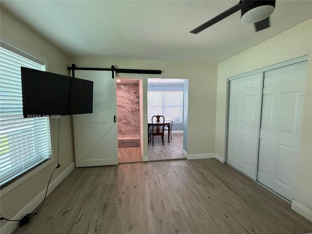 15050 Pierce St - Photo 1