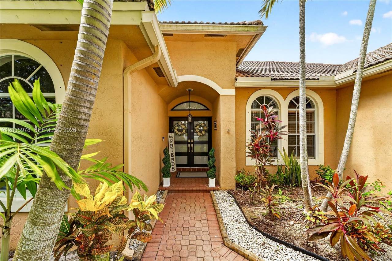 https://bt-photos.global.ssl.fastly.net/miami/1280_boomver_1_A12065978-2.jpg