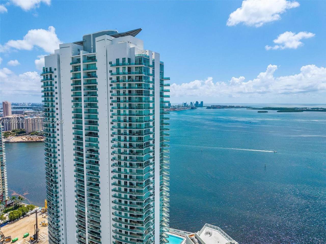 https://bt-photos.global.ssl.fastly.net/miami/1280_boomver_2_A12066030-2.jpg