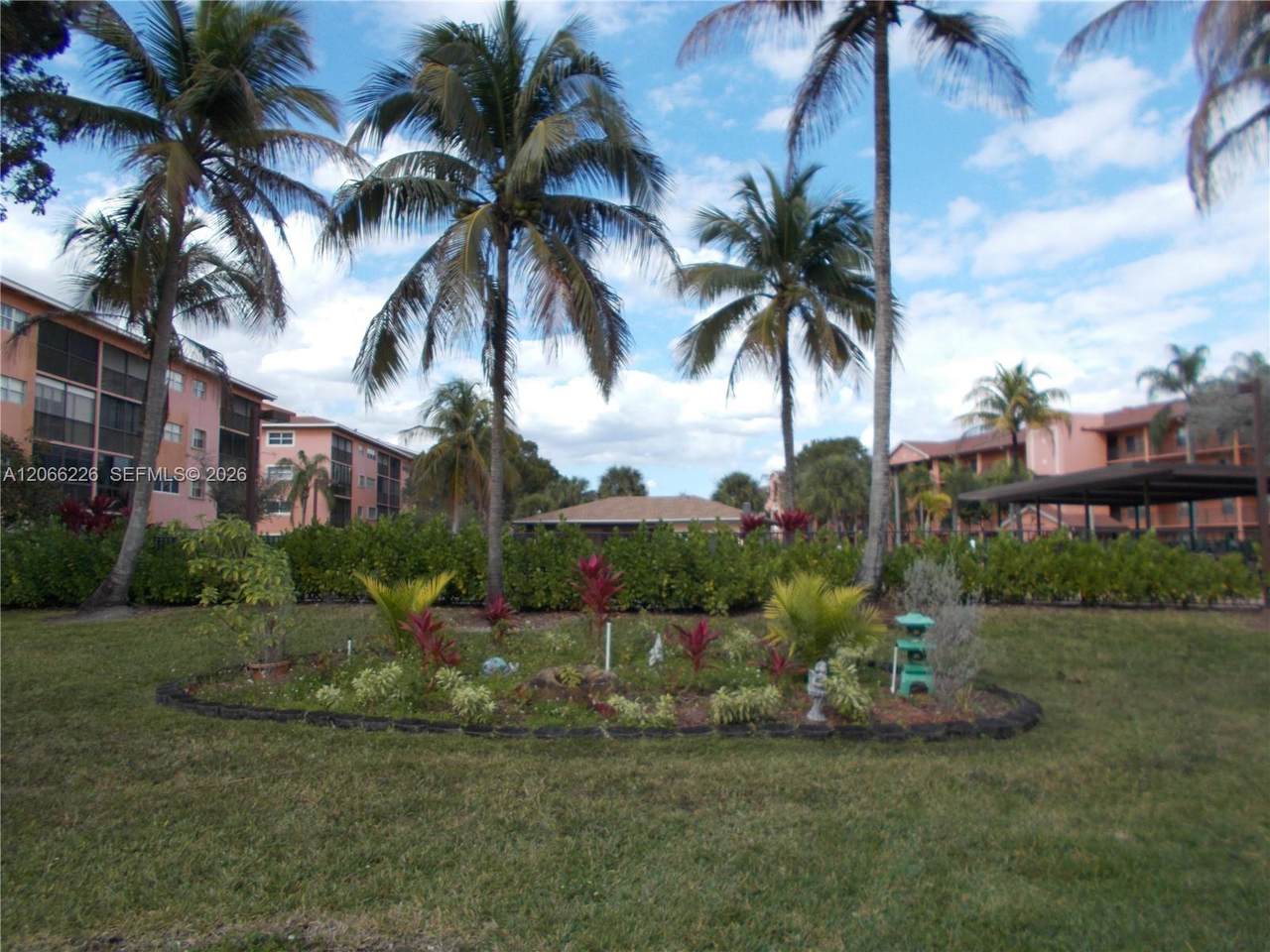 https://bt-photos.global.ssl.fastly.net/miami/1280_boomver_1_A12066226-2.jpg