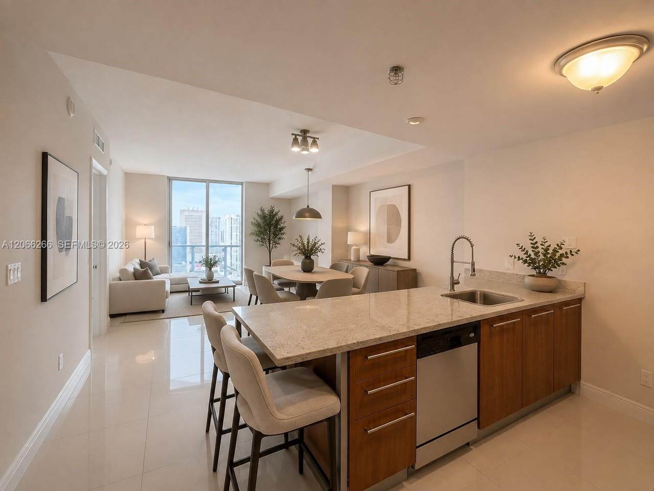https://bt-photos.global.ssl.fastly.net/miami/1280_boomver_1_A12066266-2.jpg