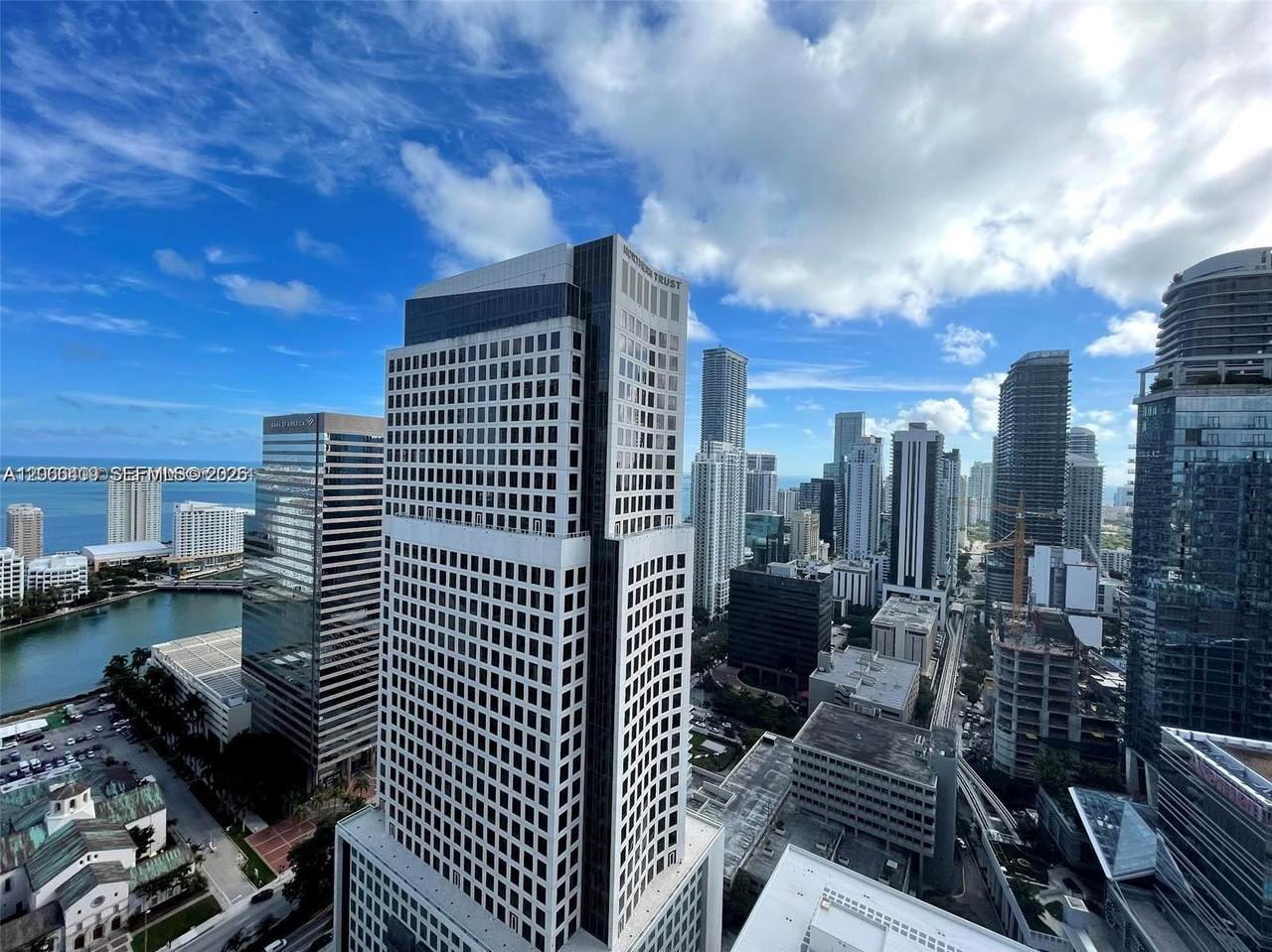https://bt-photos.global.ssl.fastly.net/miami/1280_boomver_1_A12066409-2.jpg