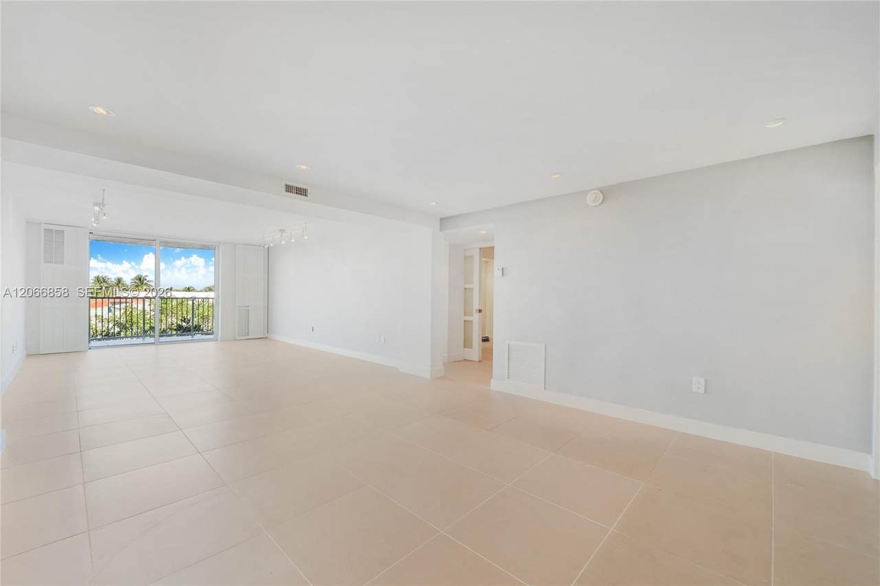 https://bt-photos.global.ssl.fastly.net/miami/1280_boomver_1_A12066858-2.jpg