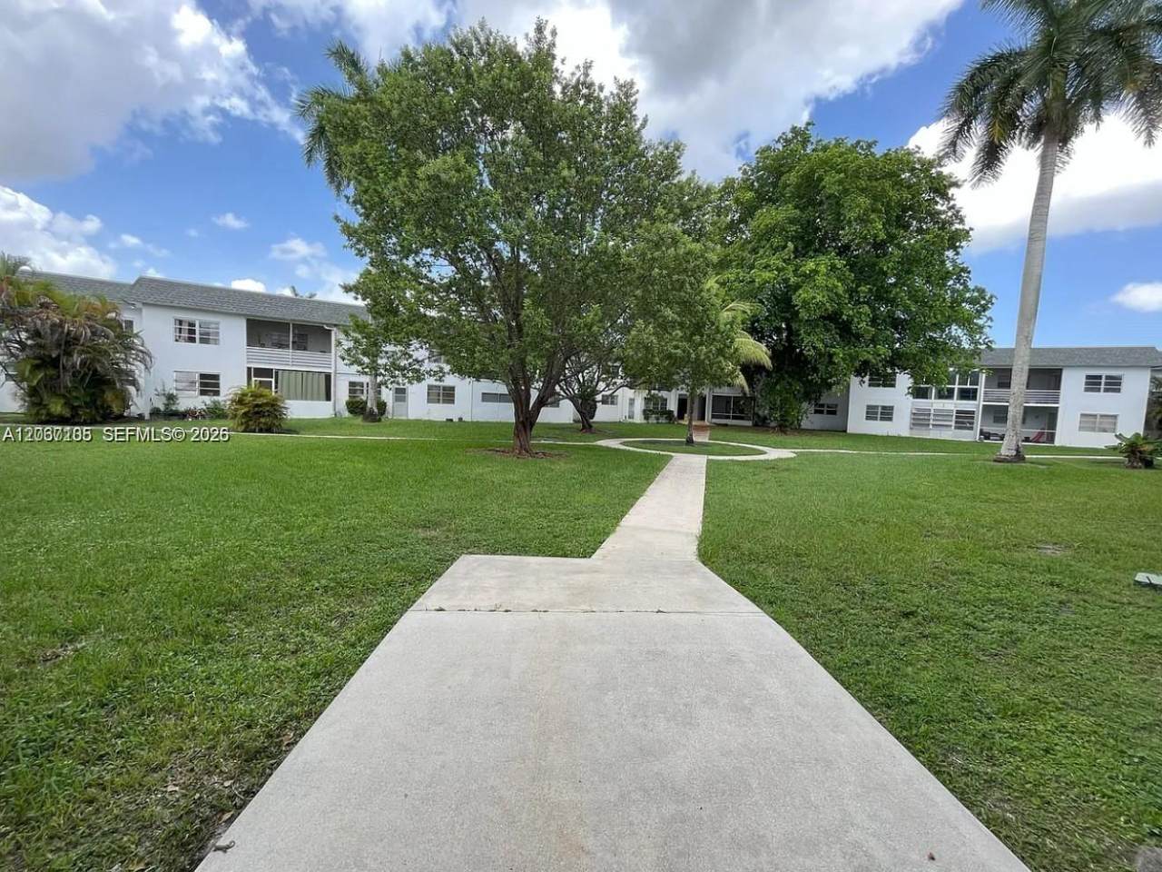 https://bt-photos.global.ssl.fastly.net/miami/1280_boomver_1_A12067105-2.jpg