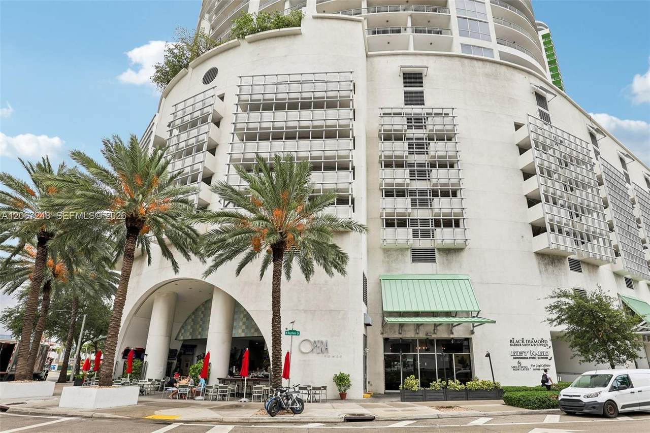 1750 Bayshore Dr - Photo 1
