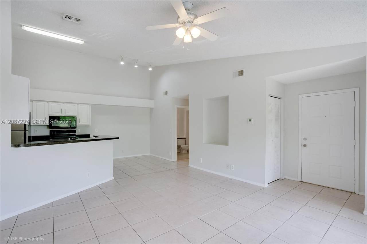 https://bt-photos.global.ssl.fastly.net/miami/1280_boomver_1_A12067297-2.jpg