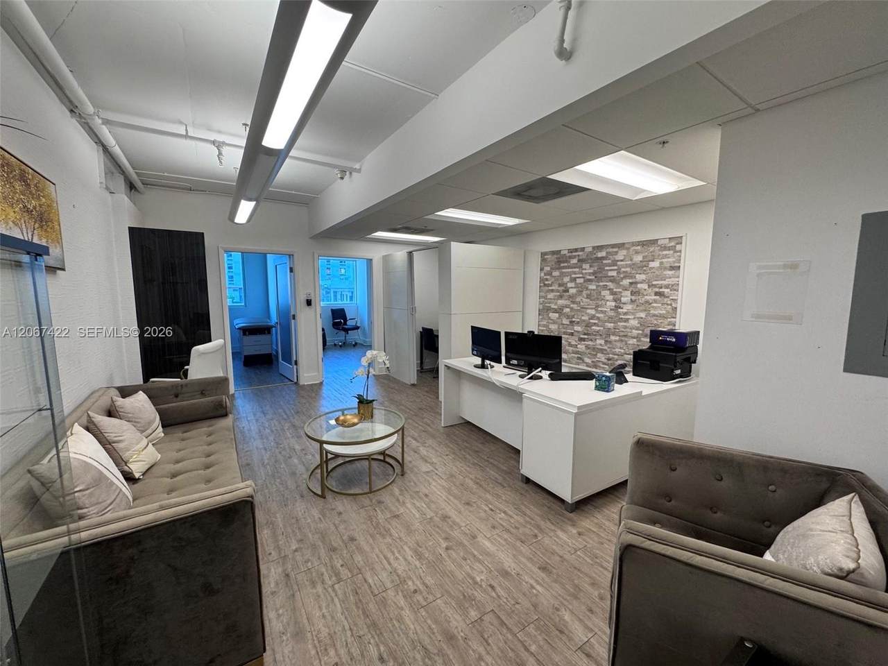 40 13th St - Photo 1