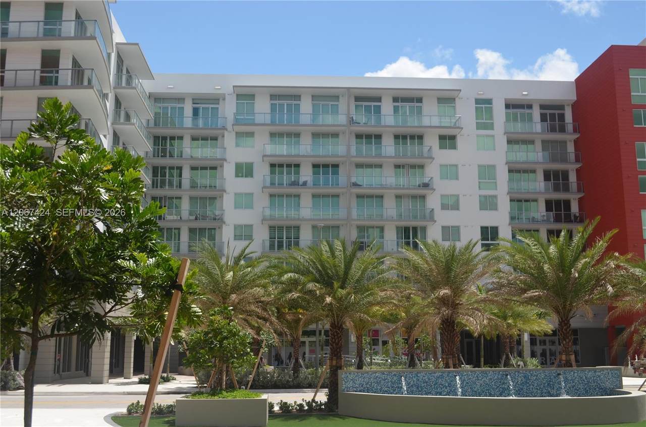 https://bt-photos.global.ssl.fastly.net/miami/1280_boomver_1_A12067424-2.jpg