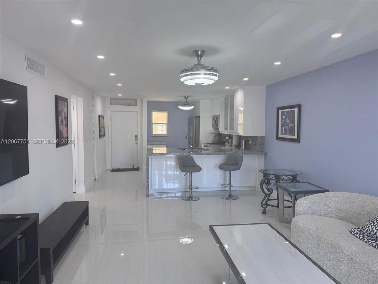 https://bt-photos.global.ssl.fastly.net/miami/1280_boomver_1_A12067751-2.jpg