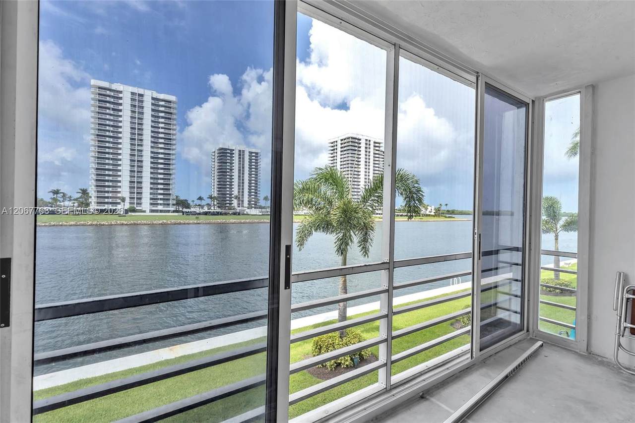 https://bt-photos.global.ssl.fastly.net/miami/1280_boomver_1_A12067768-2.jpg