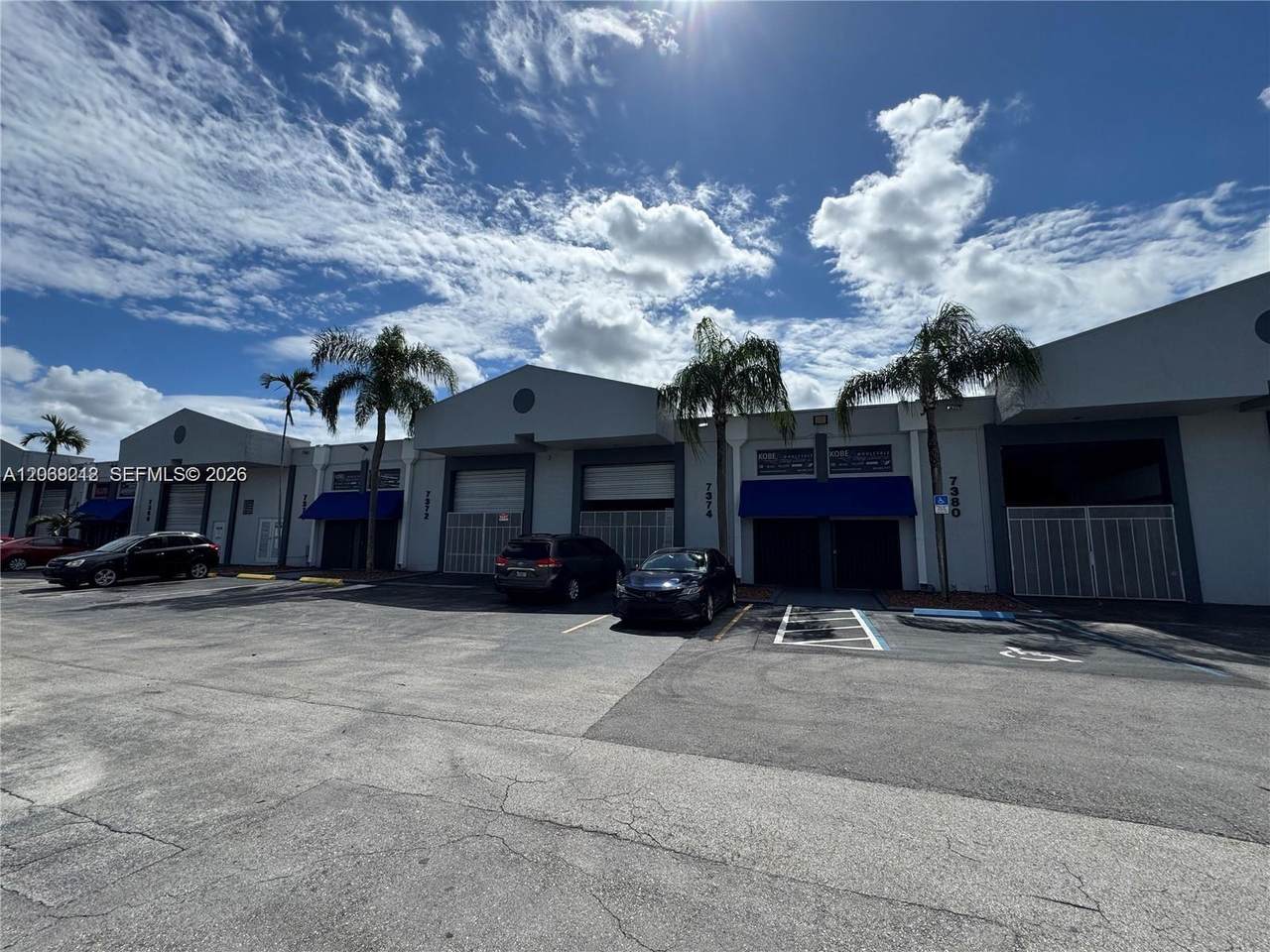 https://bt-photos.global.ssl.fastly.net/miami/1280_boomver_1_A12068212-2.jpg