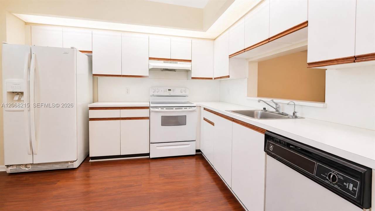 700 128th Ave - Photo 1