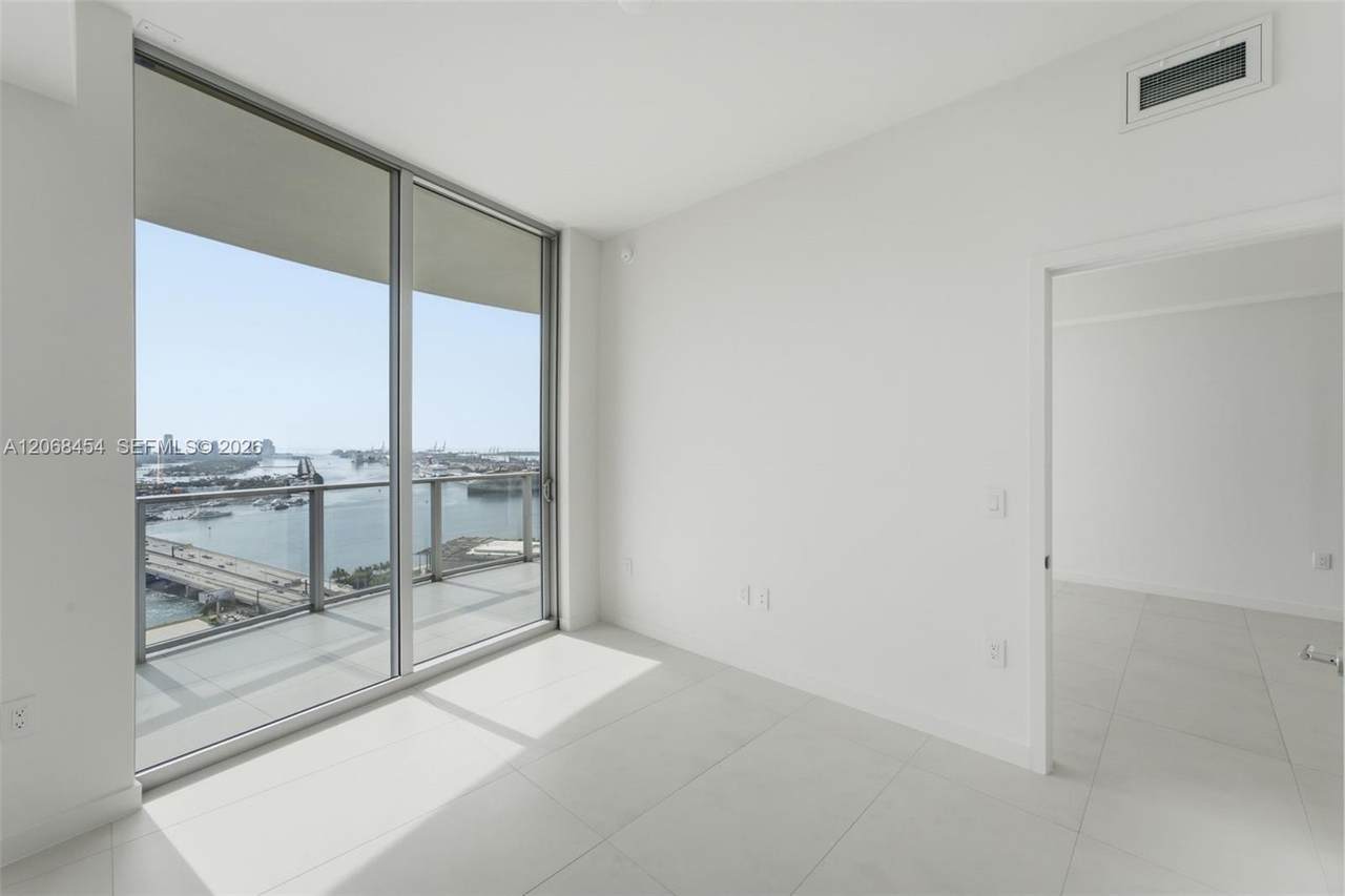 https://bt-photos.global.ssl.fastly.net/miami/1280_boomver_1_A12068454-2.jpg