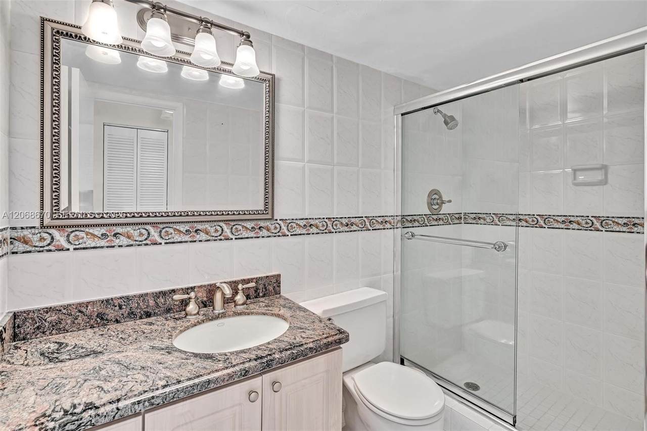 https://bt-photos.global.ssl.fastly.net/miami/1280_boomver_1_A12068670-2.jpg