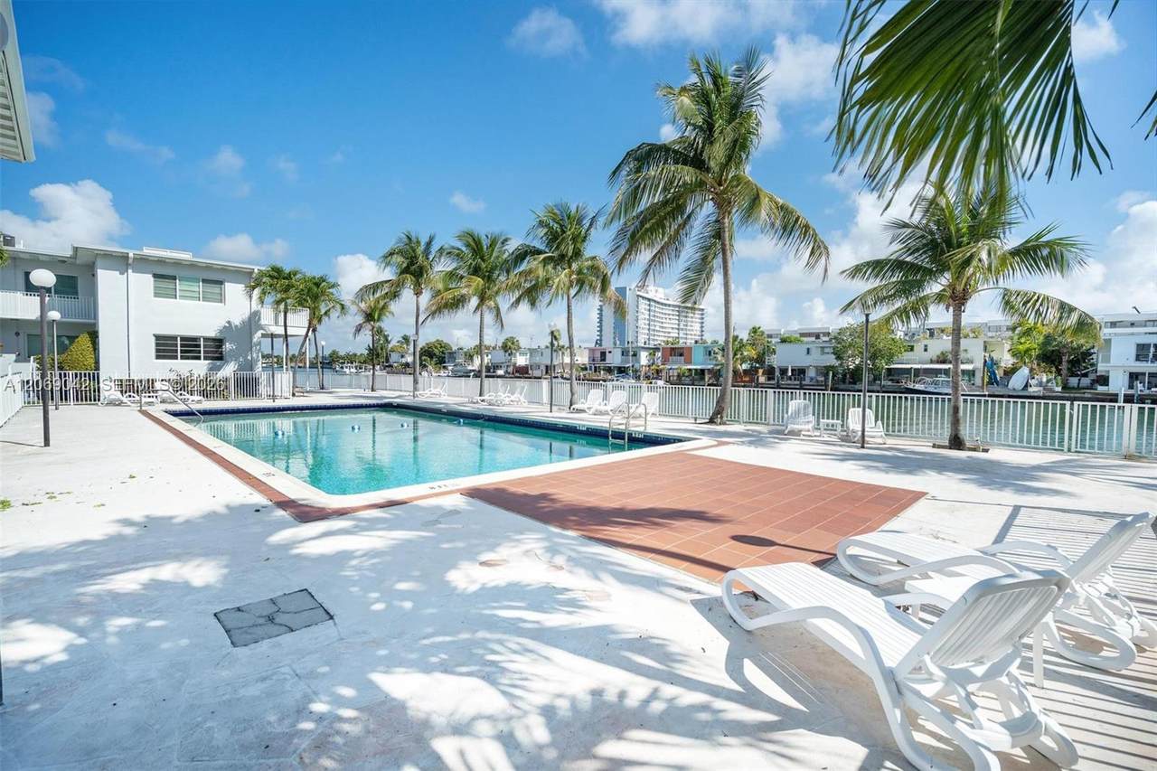 https://bt-photos.global.ssl.fastly.net/miami/1280_boomver_1_A12069042-2.jpg