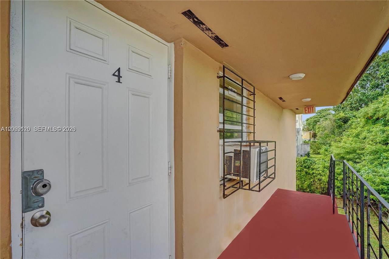 https://bt-photos.global.ssl.fastly.net/miami/1280_boomver_1_A12069120-2.jpg
