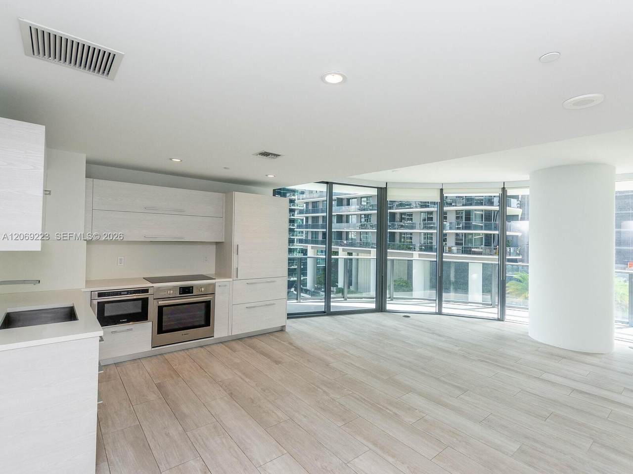 45 9th St - Photo 1