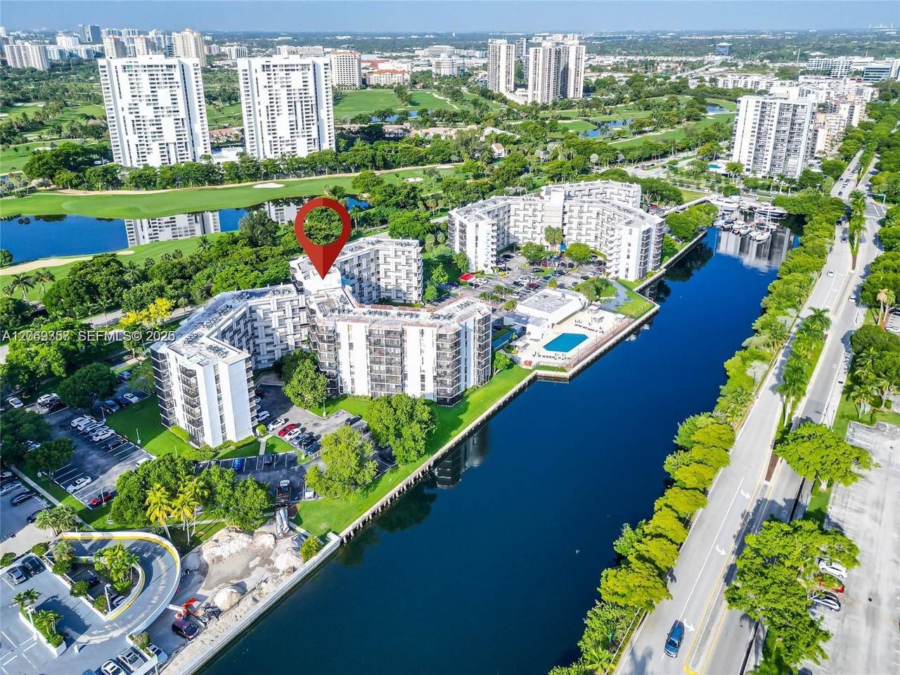 https://bt-photos.global.ssl.fastly.net/miami/orig_boomver_1_A12069357-2.jpg