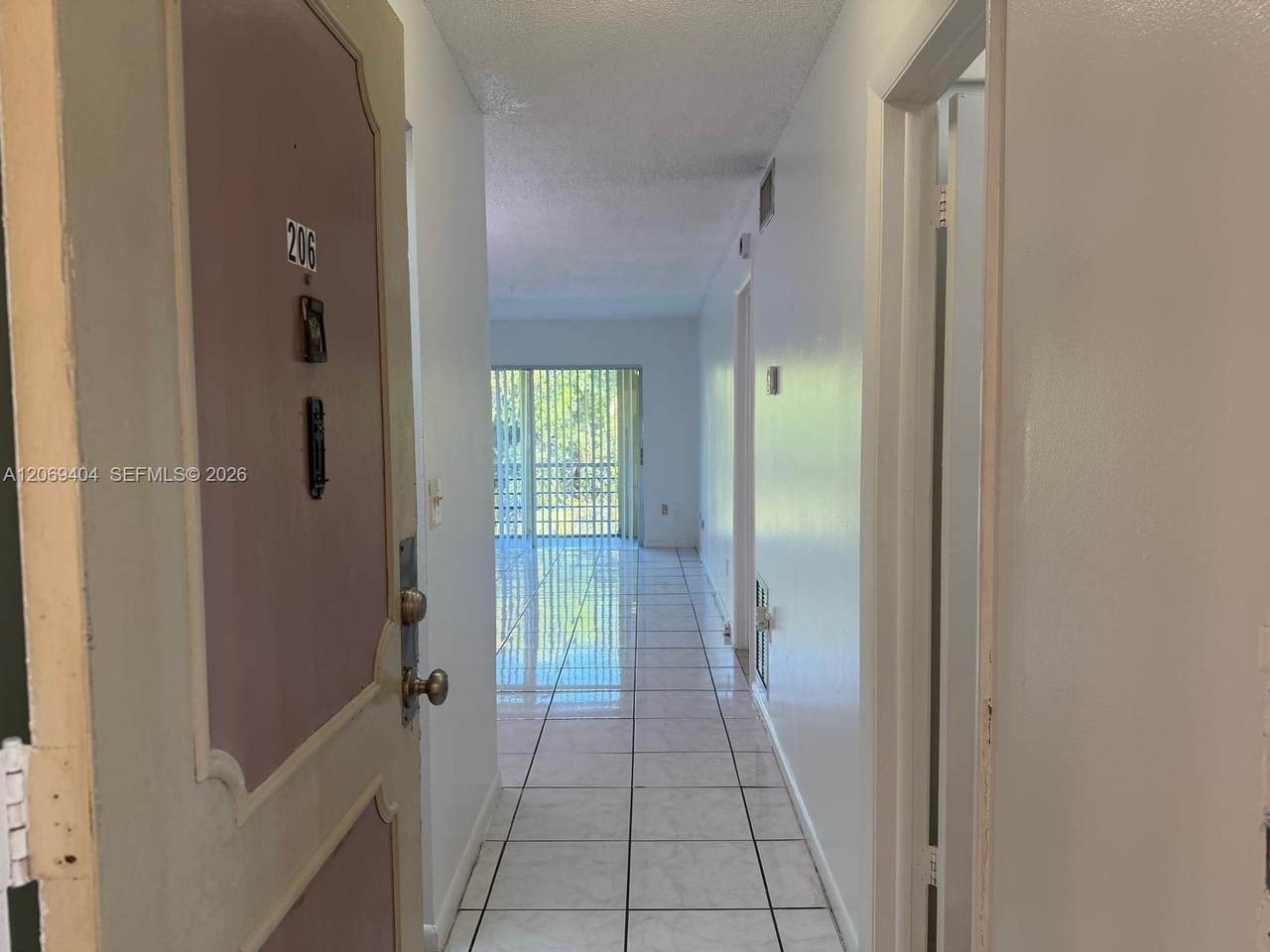https://bt-photos.global.ssl.fastly.net/miami/1280_boomver_1_A12069404-2.jpg