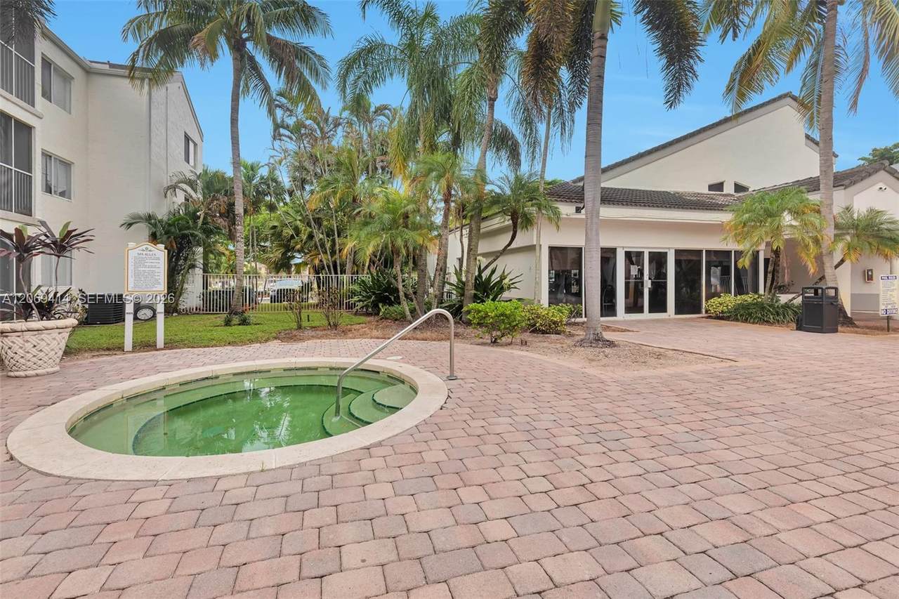 https://bt-photos.global.ssl.fastly.net/miami/1280_boomver_1_A12069414-2.jpg