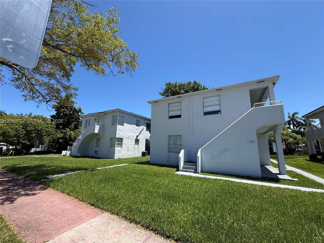 https://bt-photos.global.ssl.fastly.net/miami/1280_boomver_1_A12069727-2.jpg