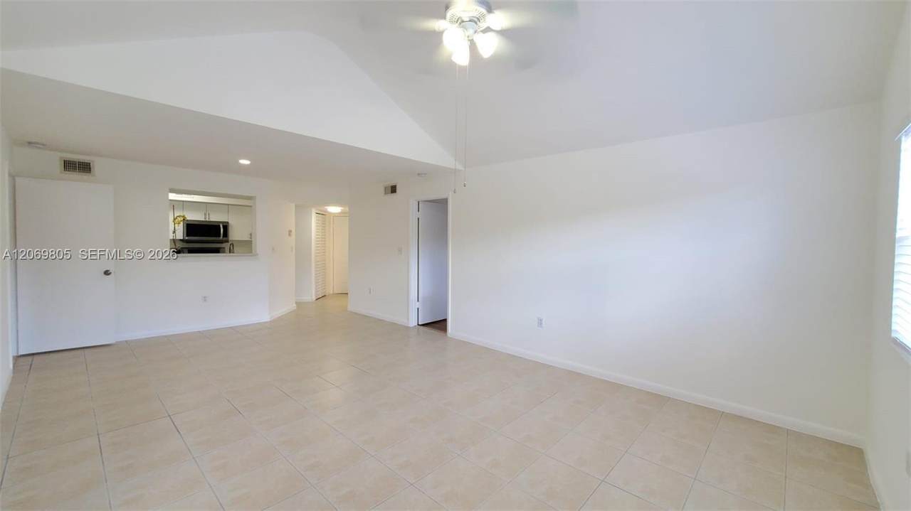 https://bt-photos.global.ssl.fastly.net/miami/1280_boomver_1_A12069805-2.jpg
