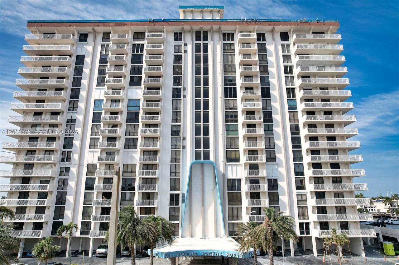 1500 Ocean Dr - Photo 1
