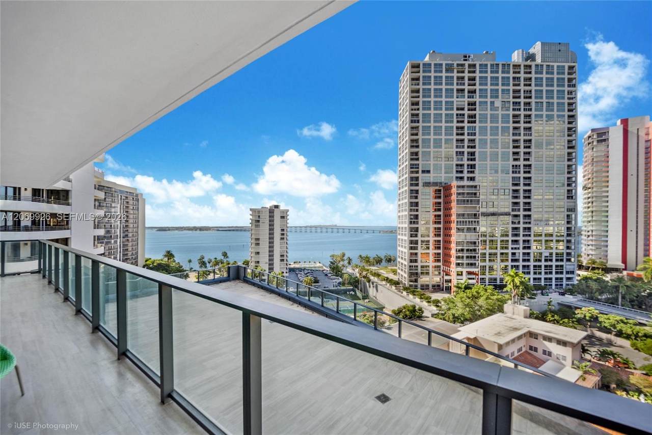 https://bt-photos.global.ssl.fastly.net/miami/1280_boomver_1_A12069926-2.jpg
