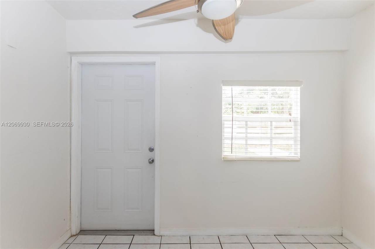 https://bt-photos.global.ssl.fastly.net/miami/1280_boomver_1_A12069930-2.jpg
