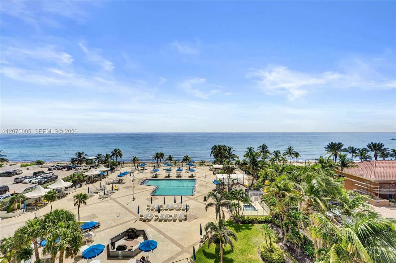 2030 Ocean Dr - Photo 1
