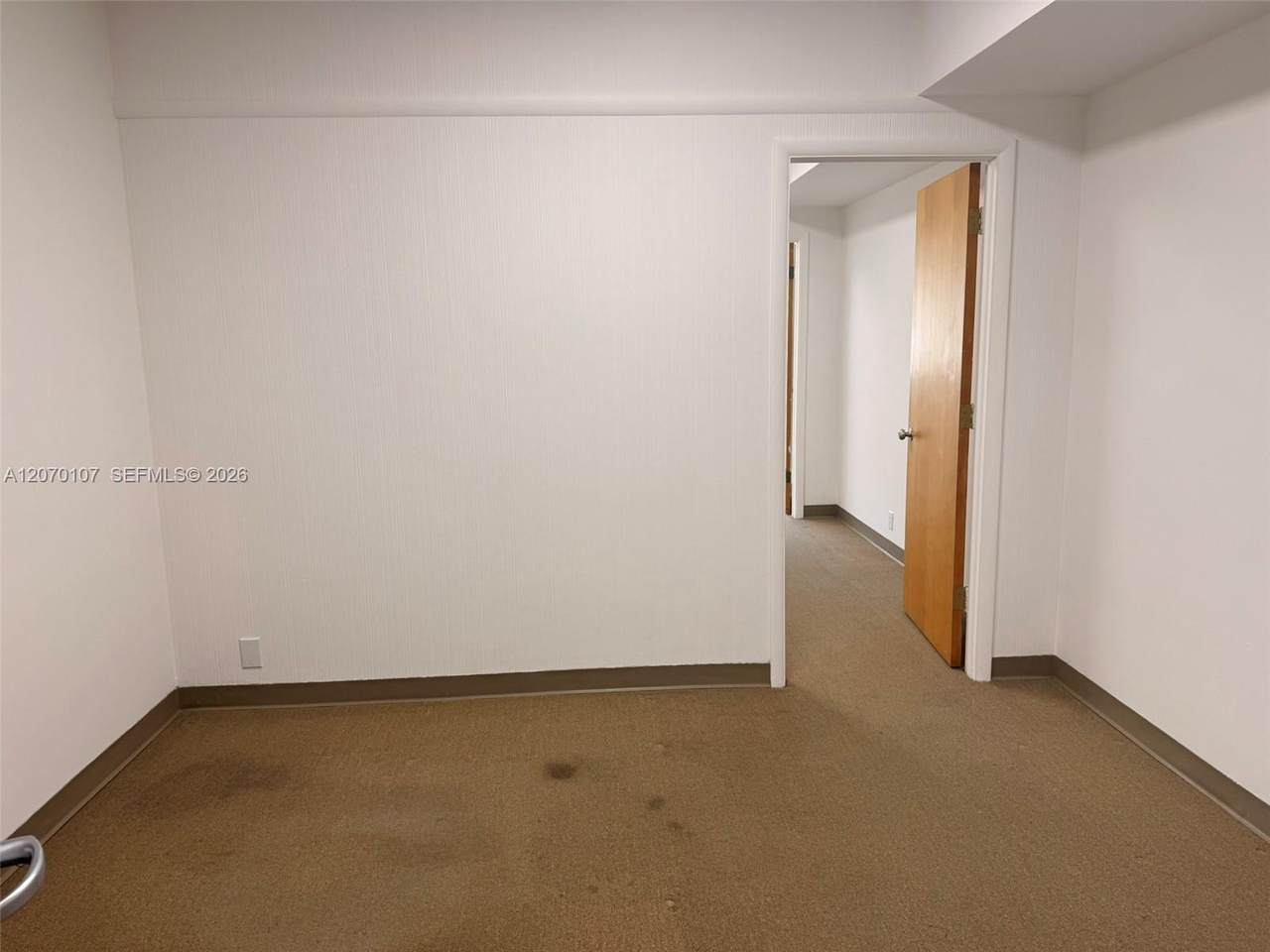 https://bt-photos.global.ssl.fastly.net/miami/1280_boomver_1_A12070107-2.jpg