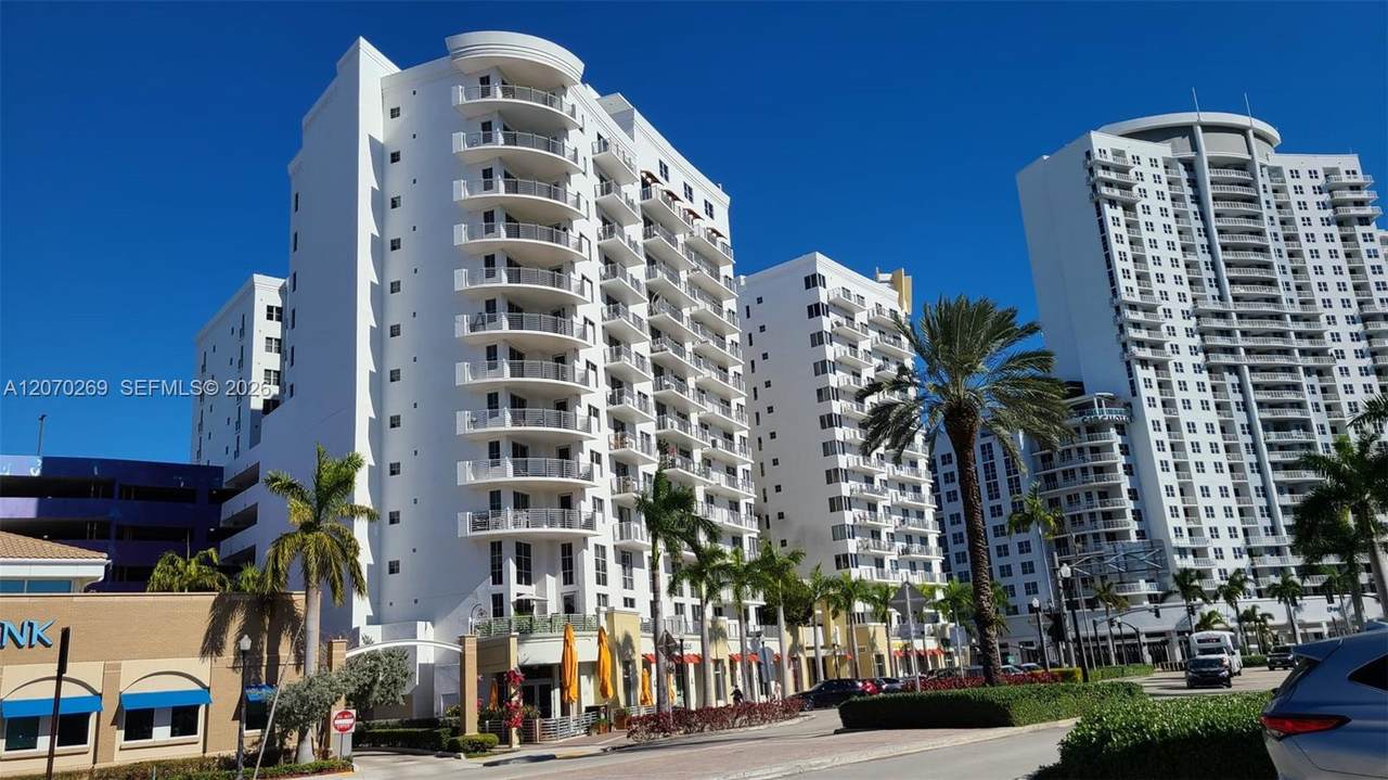 https://bt-photos.global.ssl.fastly.net/miami/1280_boomver_1_A12070269-2.jpg