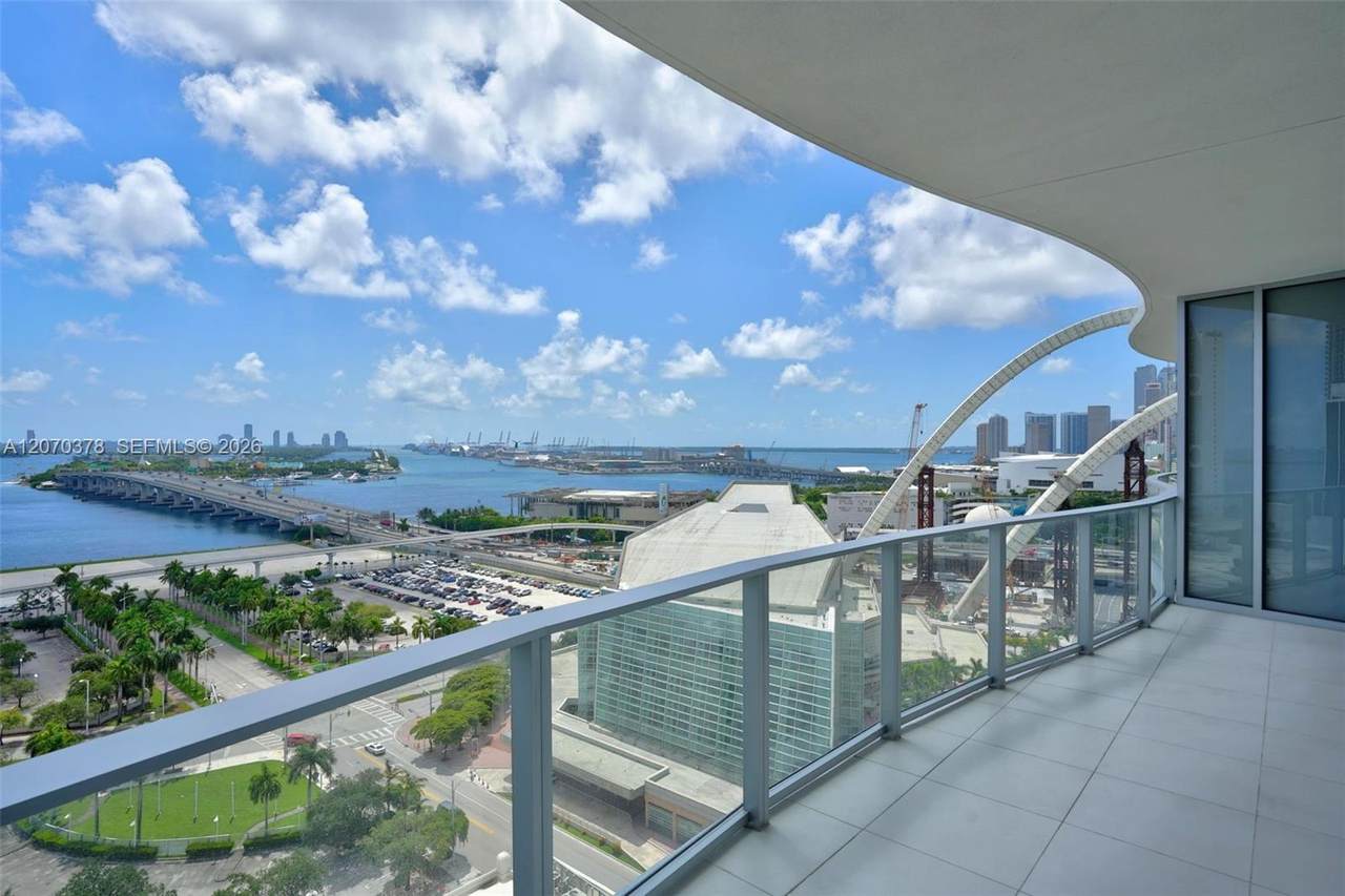 1400 Biscayne Boulevard - Photo 1