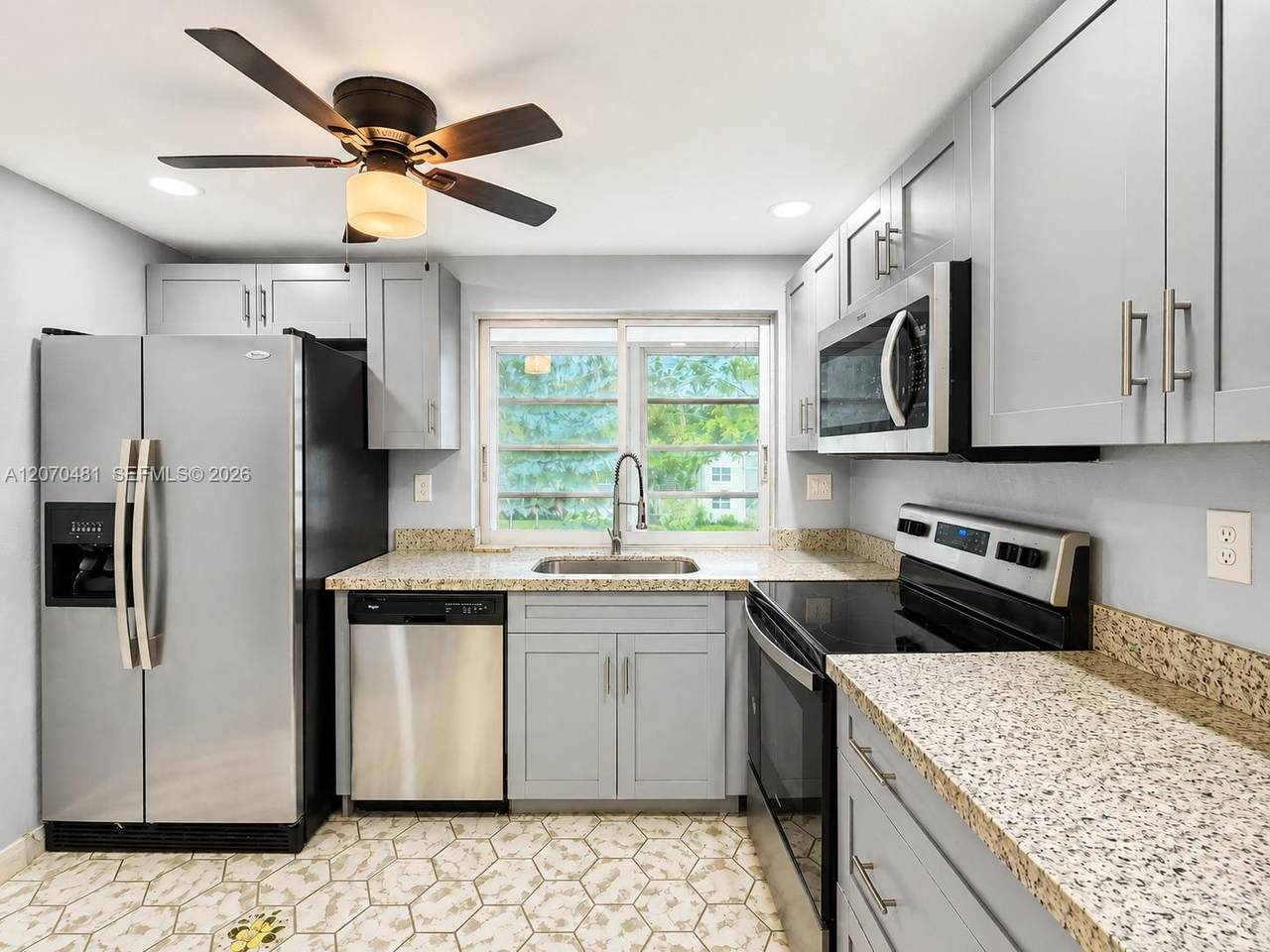 9101 Lime Bay Blvd - Photo 1