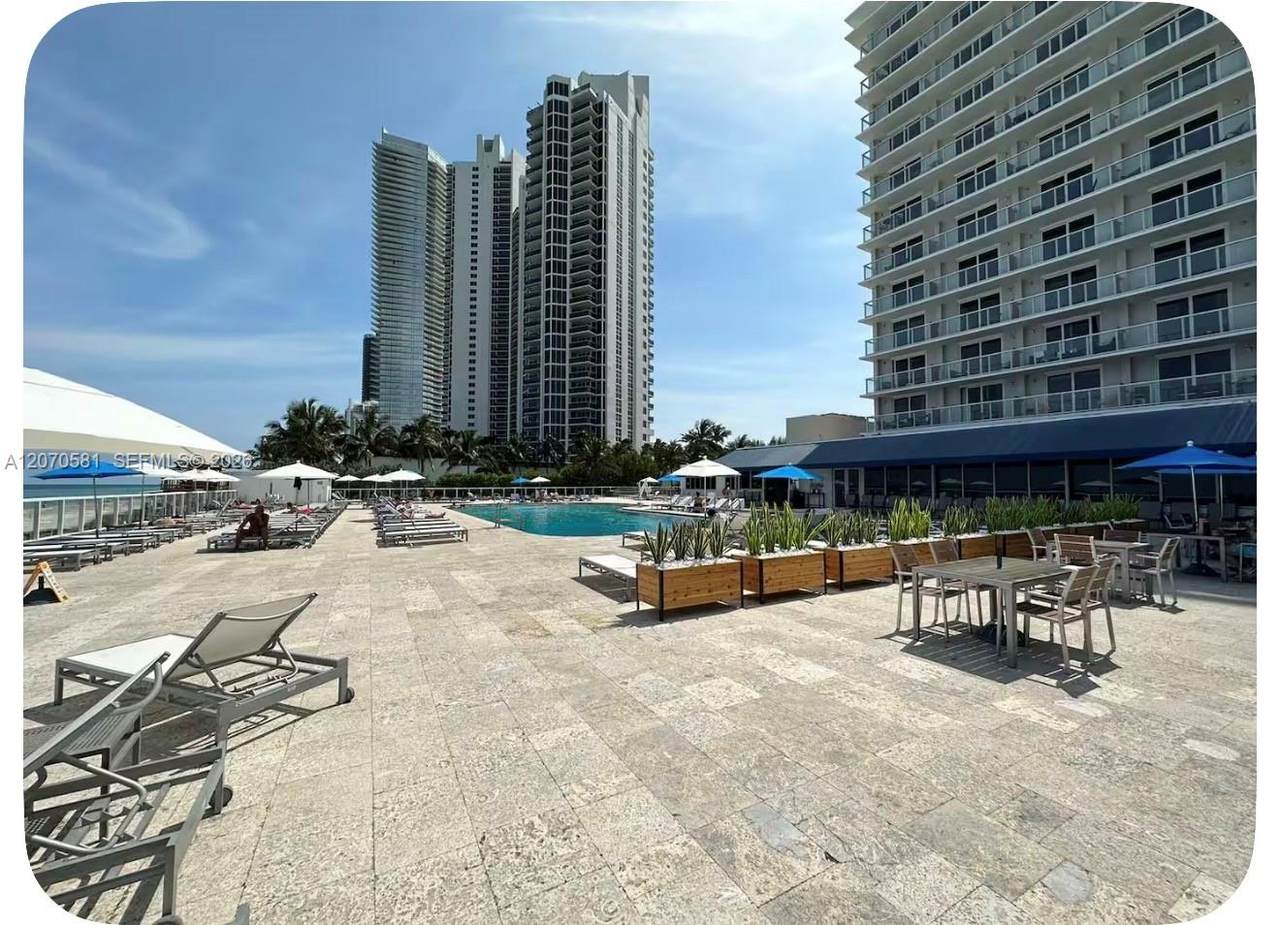 https://bt-photos.global.ssl.fastly.net/miami/1280_boomver_1_A12070581-2.jpg