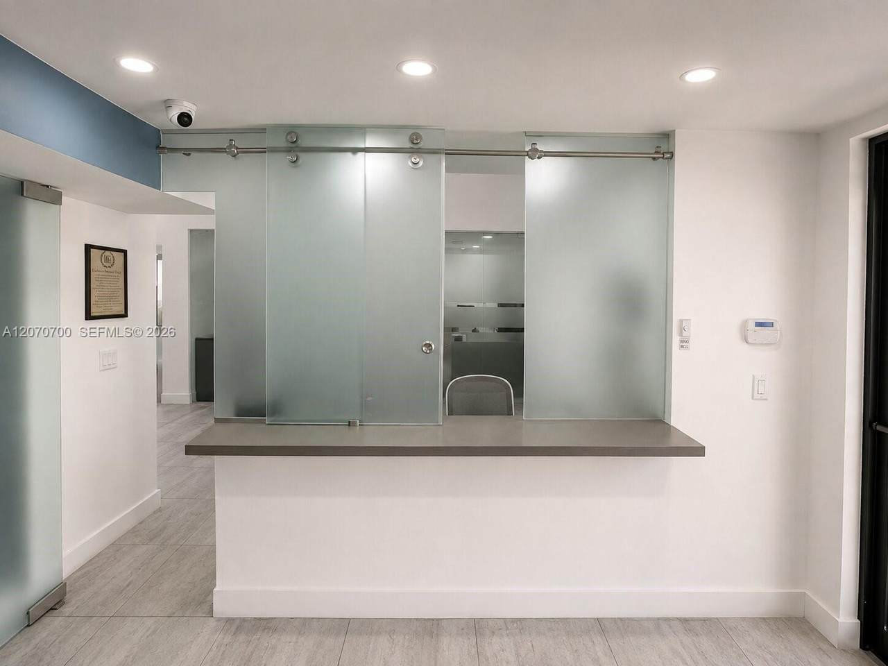 https://bt-photos.global.ssl.fastly.net/miami/1280_boomver_1_A12070700-2.jpg