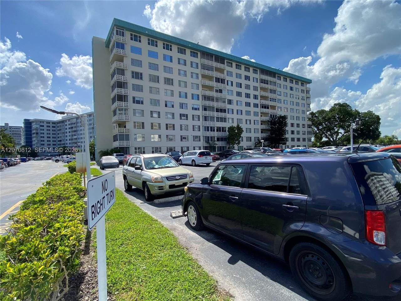 https://bt-photos.global.ssl.fastly.net/miami/1280_boomver_1_A12070812-2.jpg