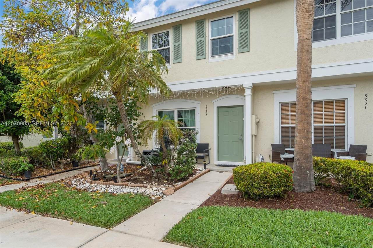 9925 57th Manor - Photo 1